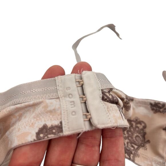 Soma Classic Allies cream and brown lace print underwire bra size 36D - Picture 3 of 4